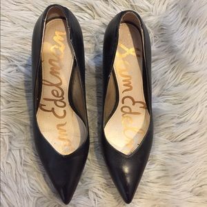 Sam Edelman Black Pumps